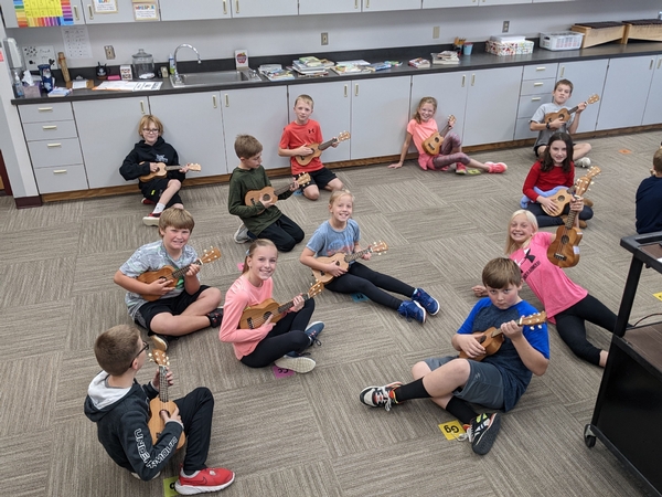 4th Grade Ukuleles